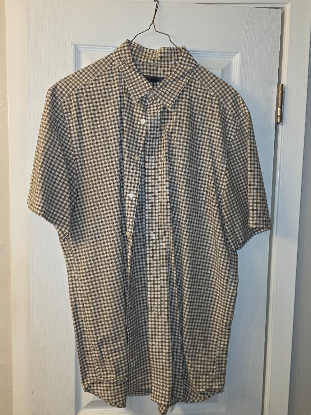 Old Navy Men’s Short Sleeve Button-Up w/ Pockets XL